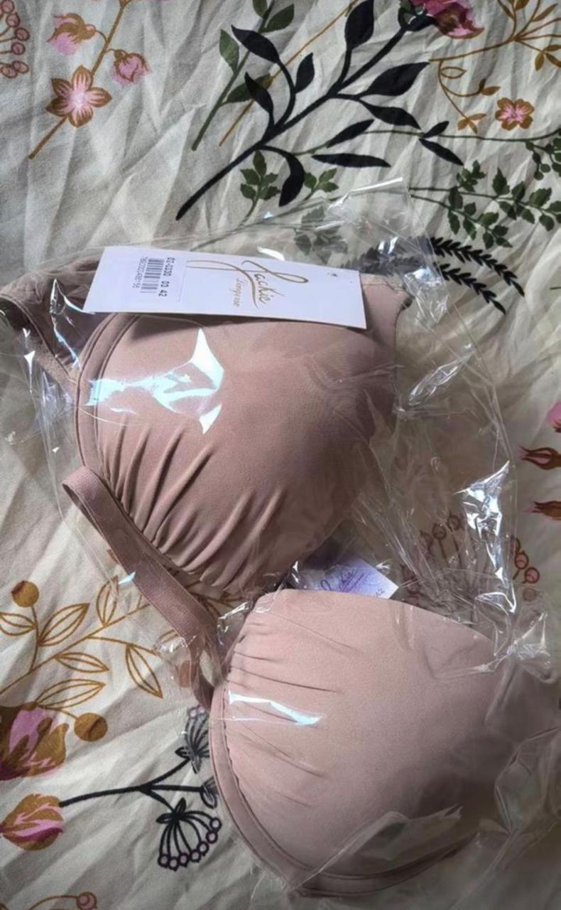 foto da avaliação de Débora Nascimento
